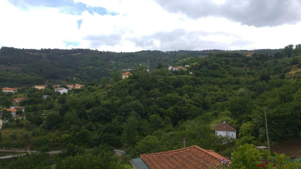 Casa Da Eira - Castanheiras Guest House Resende Eksteriør bilde